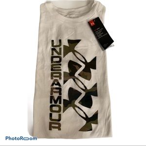 Under Armour Boys M Heatgear White / Camo T-shirt